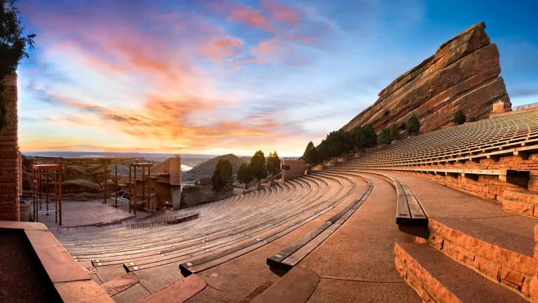 Travel to Red Rocks With Confidence Using Red Rocks Shuttle